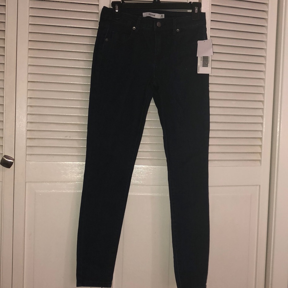 Blue skinny jeans